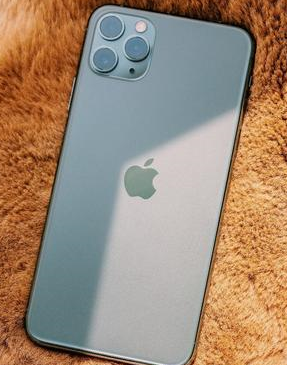 边坝苹果维修点分享iPhone 11 Pro Max电池发烫特殊问题 